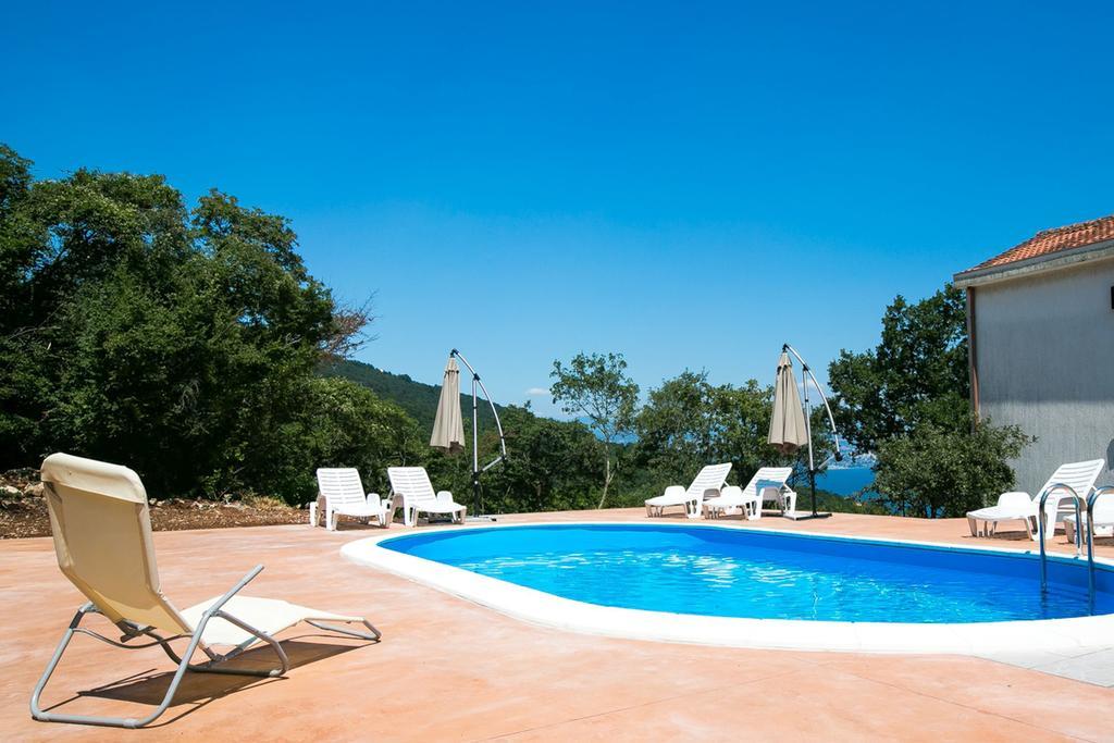 Guesthouse Gauss Opatija Bagian luar foto